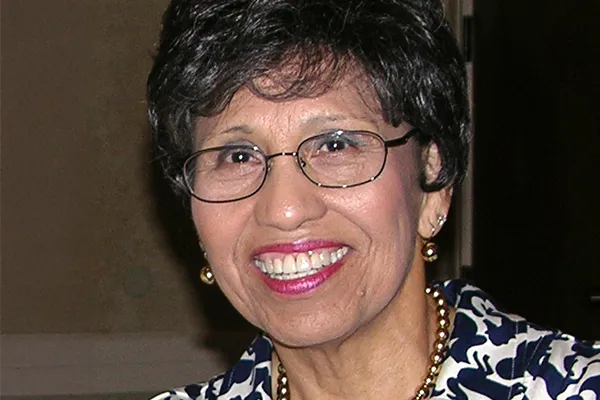 Linda Chavez-Thompson HOF Edit