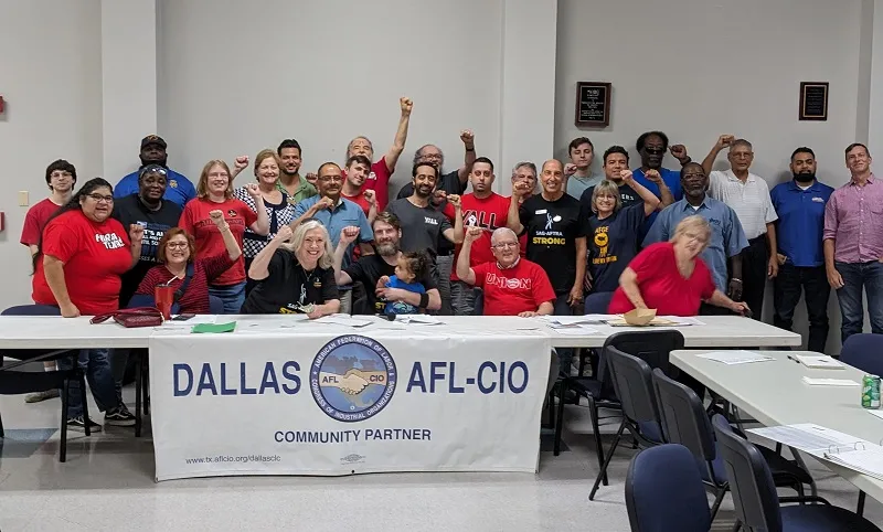 With SAG-AFTRA in foreground, Dallas AFL-CIO activists pose